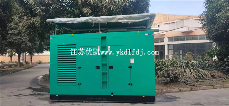 2021年1月12日，500KW玉柴發(fā)電組新款防雨箱交付廣西某電廠使用