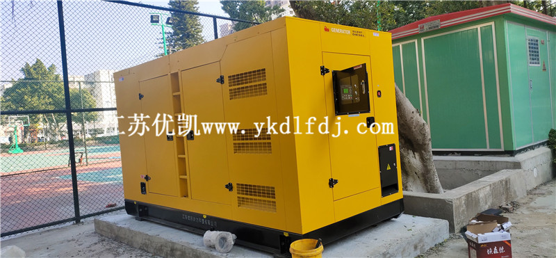 2021年1月18日，200KW玉柴發(fā)電機(jī)組靜音型交付廣西防城港某單位使用