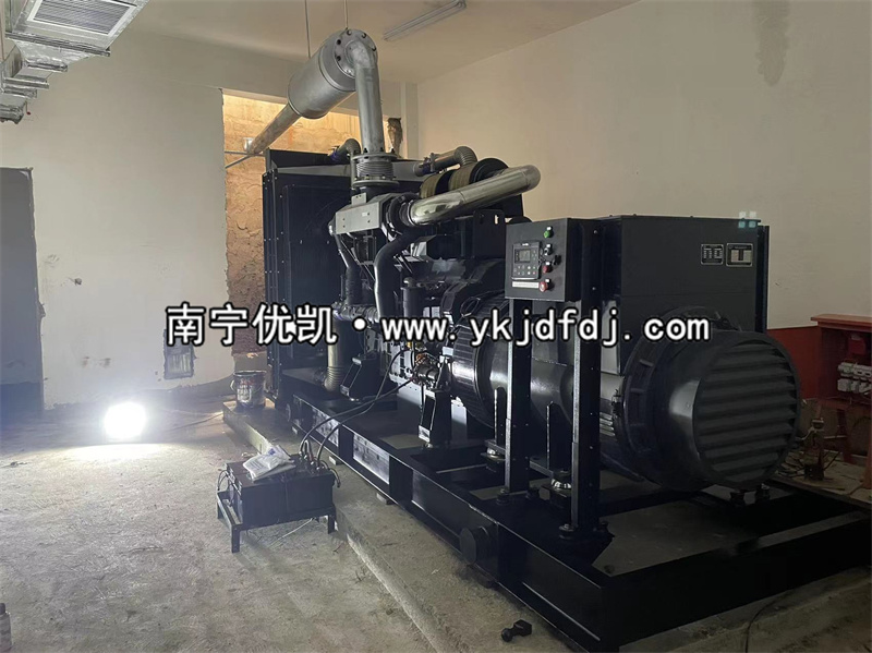 2022年6月14日，800KW上柴柴油發(fā)電機(jī)機(jī)組發(fā)貨江西九江
