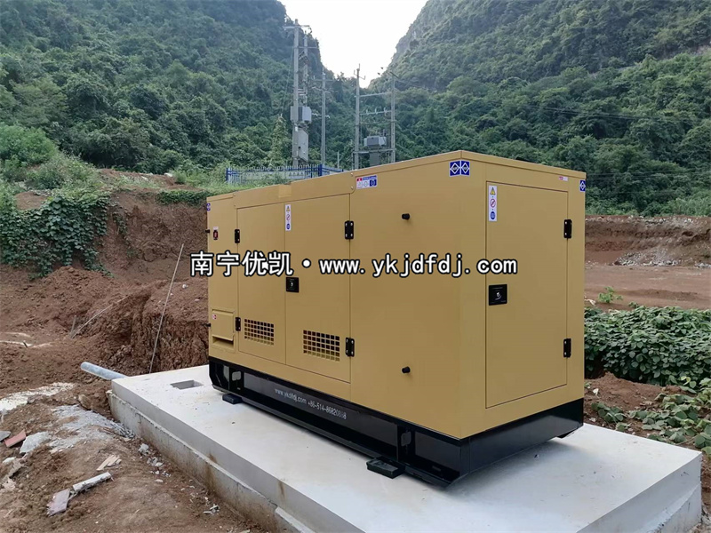 2022年9月24日，50KW、60KW、260KW三臺(tái)柴油發(fā)電機(jī)組發(fā)貨崇左