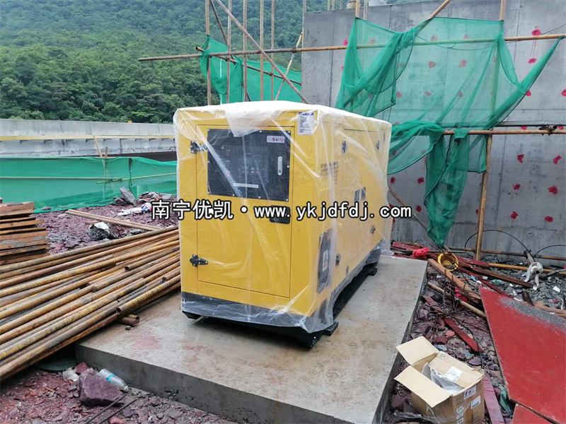 2023年9月14日，上柴50kw靜音發(fā)電機(jī)組送貨防城港項(xiàng)目