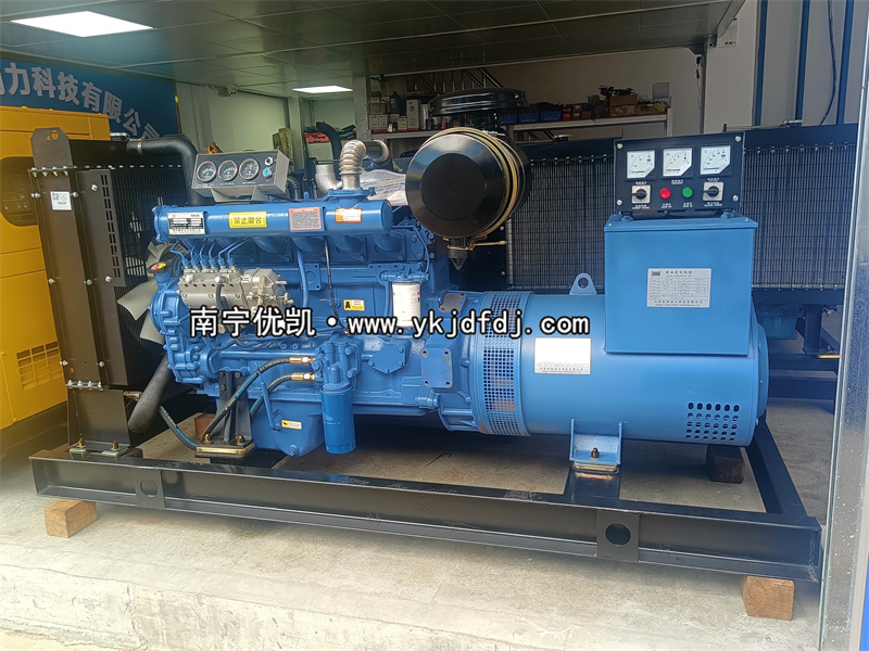 2024年5月26日，80kw濰坊雷納柴油發(fā)電機(jī)組發(fā)貨武鳴某中學(xué)