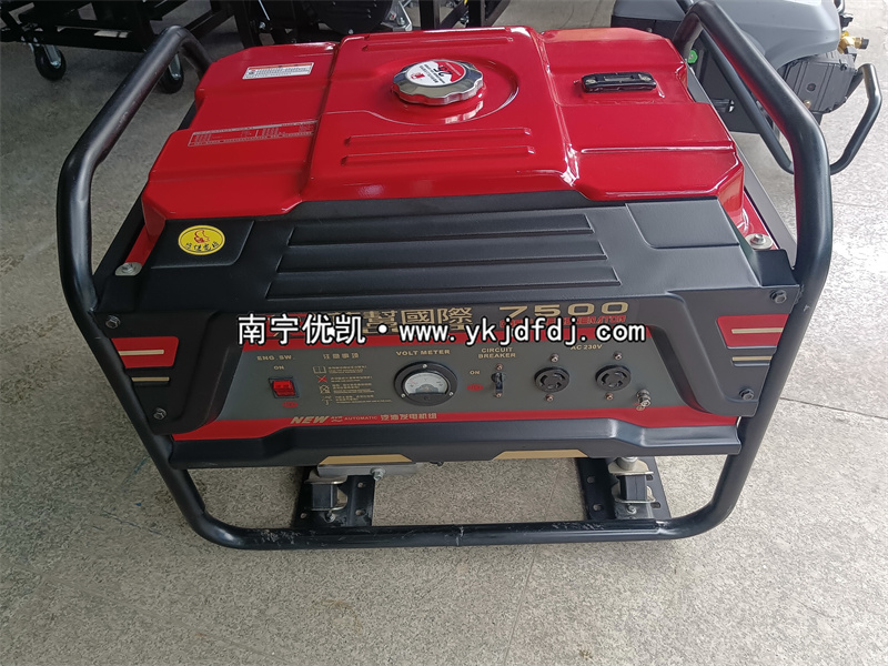 2024年9月12日，客戶到店自提6.5KW汽油發(fā)電機(jī)組