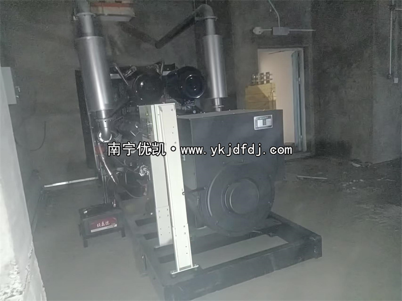 2024年3月25日，馬山高鐵站項目500kw凱普柴油發(fā)電機組安裝完成