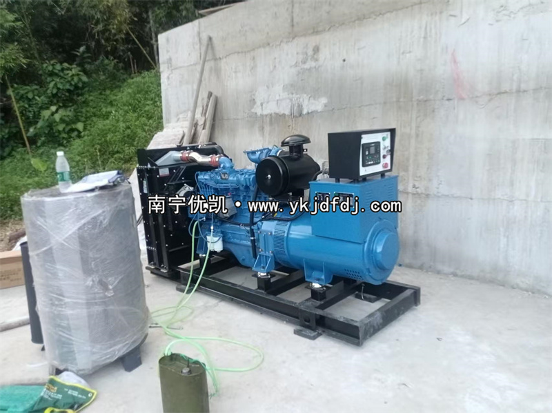 2025年9月5日，崇左項(xiàng)目150kw柴油發(fā)電機(jī)組到貨試機(jī)